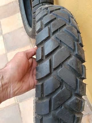 Neumático Moto Enduro usado