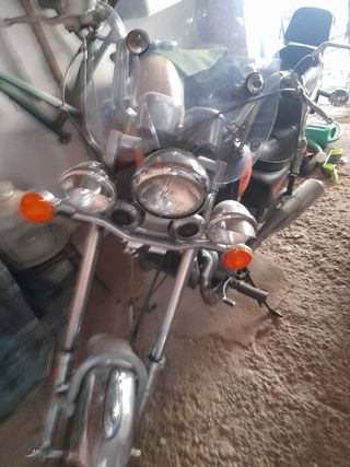 Moto Kawasaki vulcan 500