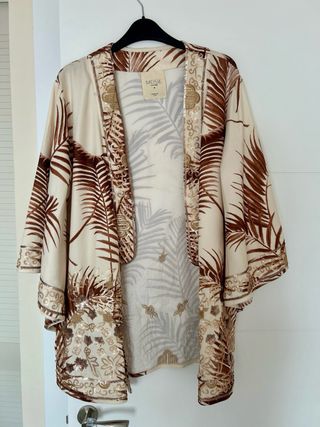 Kimono corto Meisie- beige, marrón y dorado