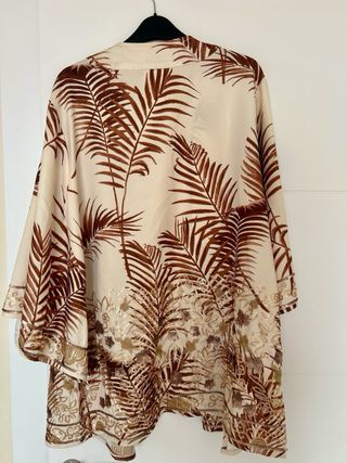Kimono corto Meisie- beige, marrón y dorado