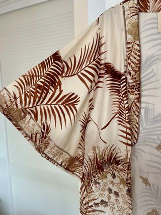 Kimono corto Meisie- beige, marrón y dorado