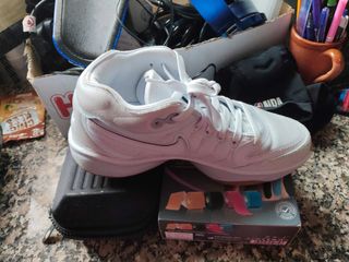 Zapatillas Nike GT Hustler 2 Blancas