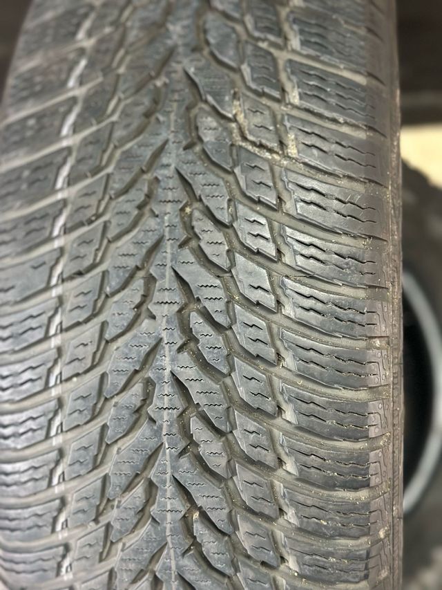 NEUMATICOS 205/60R16 96H
