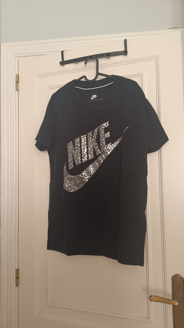Camiseta Nike negra mujer,regalo pantalón deporte
