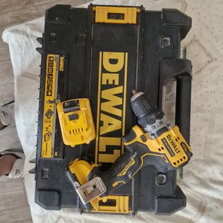 Taladro atornillador