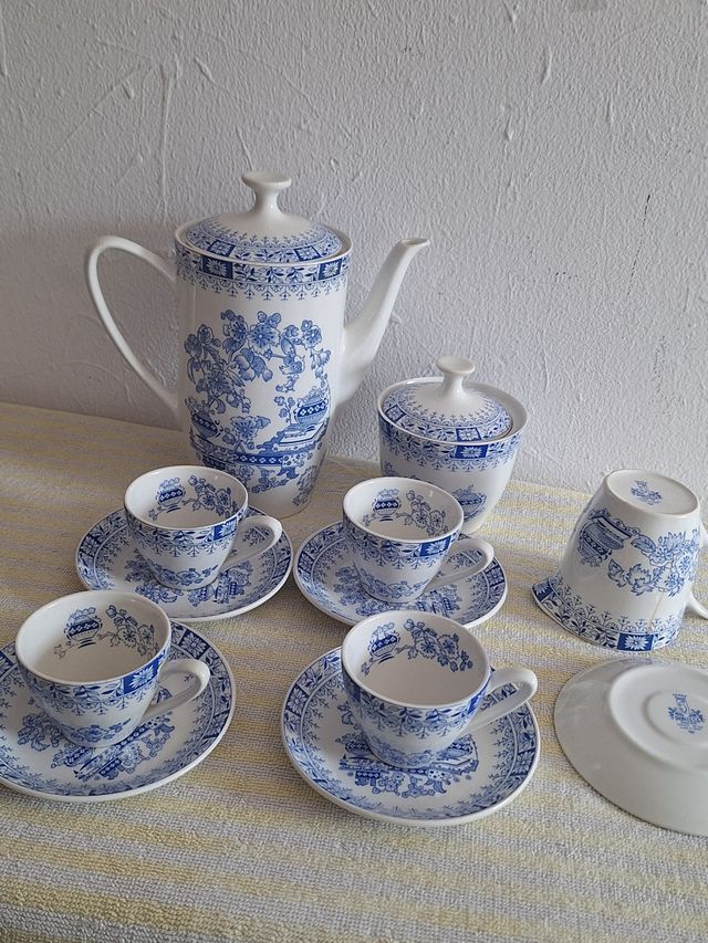 Juego de cafe antiguo marca Pontesa