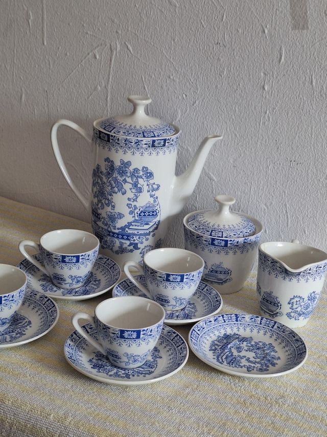 Juego de cafe antiguo marca Pontesa