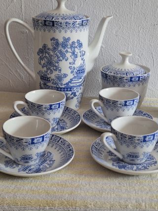 Juego de cafe antiguo marca Pontesa
