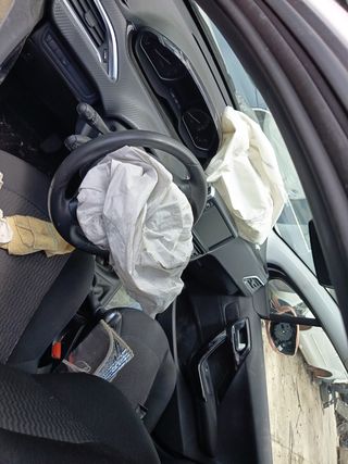 DESPIECE PEUGEOT 208