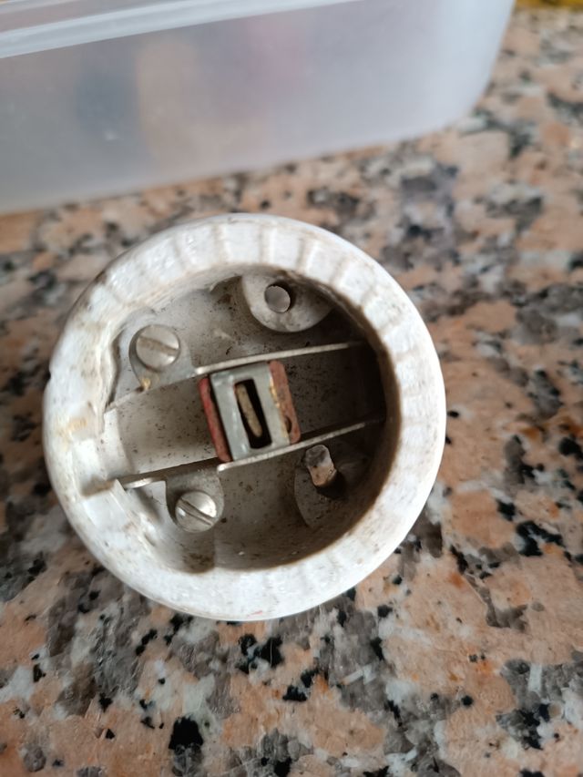 Interruptor porcelana antiguo