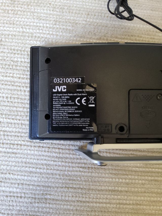 Reloj Radio JVC