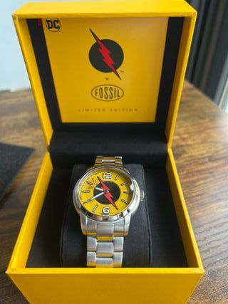 Reloj Fossil x DC Comics Flash Edición Limitada