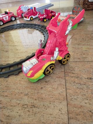 Coches, tren y bomberos: ¡Juguetes!