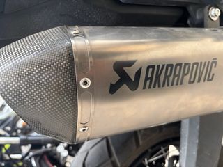 Akrapovic xadv