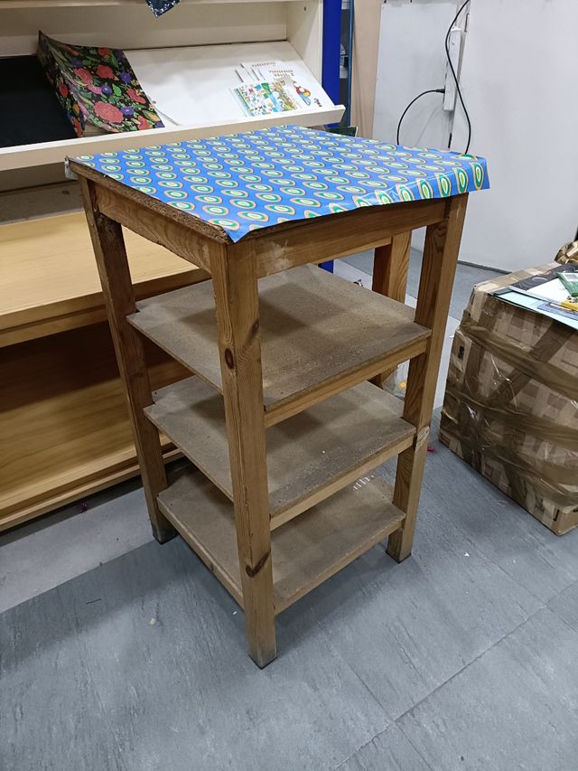 Libreria Side Mesa con tre ripiani