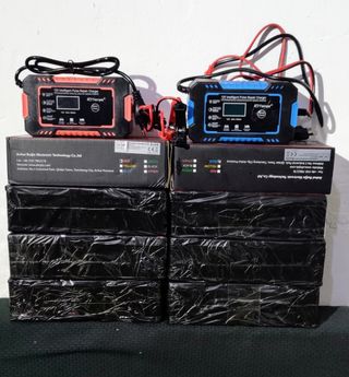 CARGADOR DE BATERÍA DE COCHE 