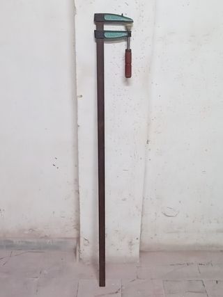 Sargento carpintero Urko 140x12