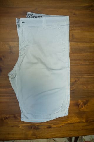 Bermuda bianco TRN 1961 in cotone