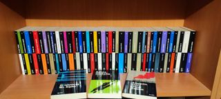 Colección completa de Novela negra. 50 títulos.