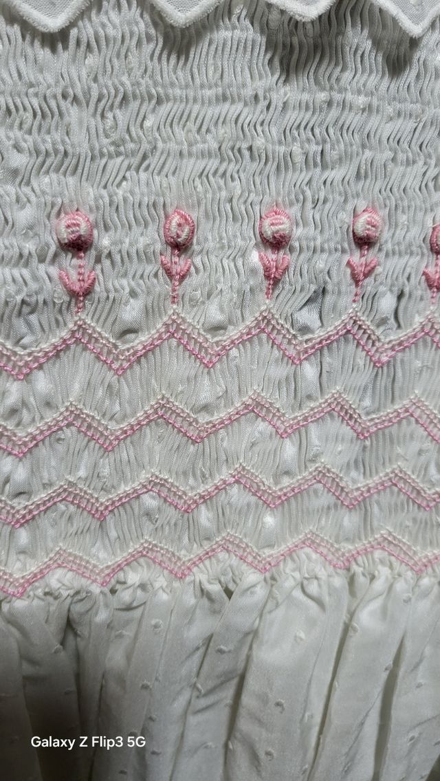 Vestido comunión niña blanco bordado