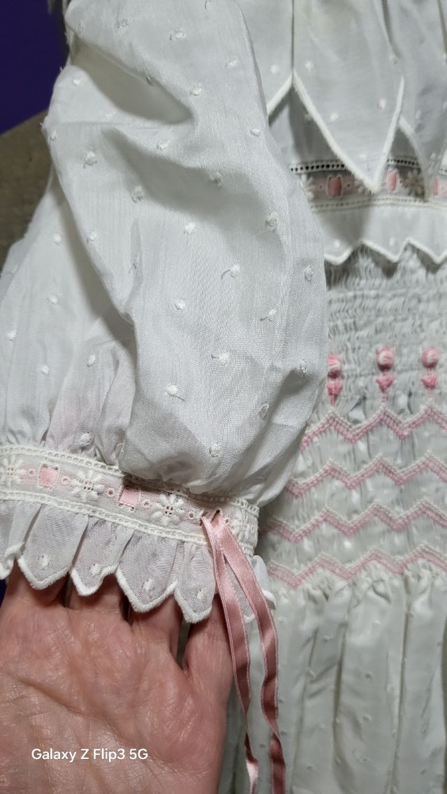 Vestido comunión niña blanco bordado