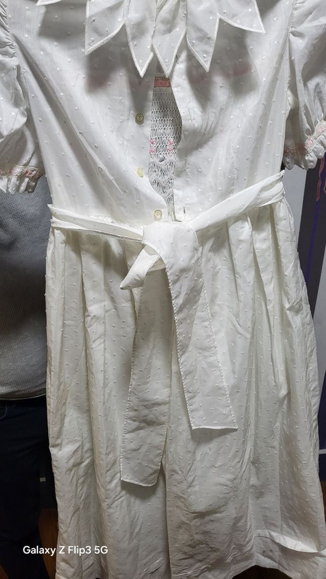 Vestido comunión niña blanco bordado