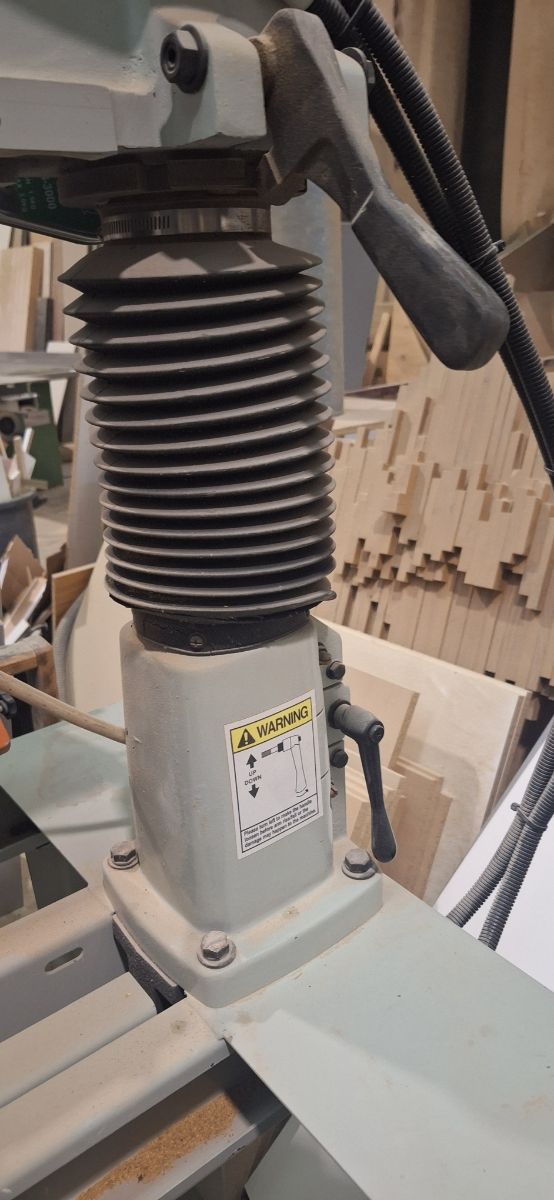 Sierra de corte Tech