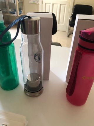 Tre bottiglie -borracce