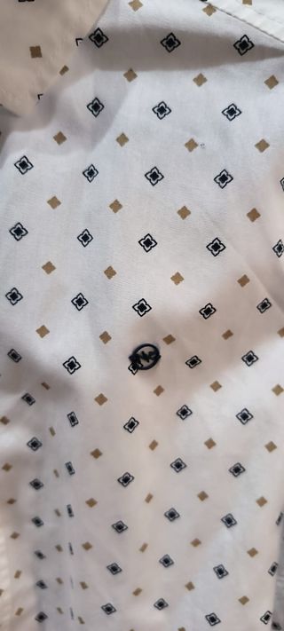Camisa niño talla 14 años.