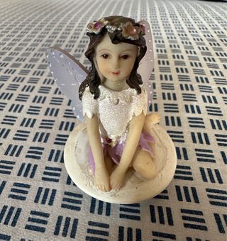 Due fatine decorative  vendibili anche separatamente