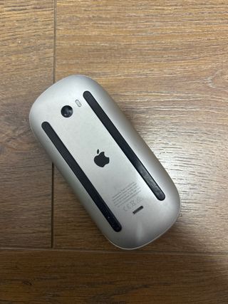 Macbook air 13’’ + apple mouse
