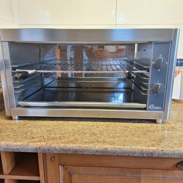 Grill semi-profesional Char-Griller