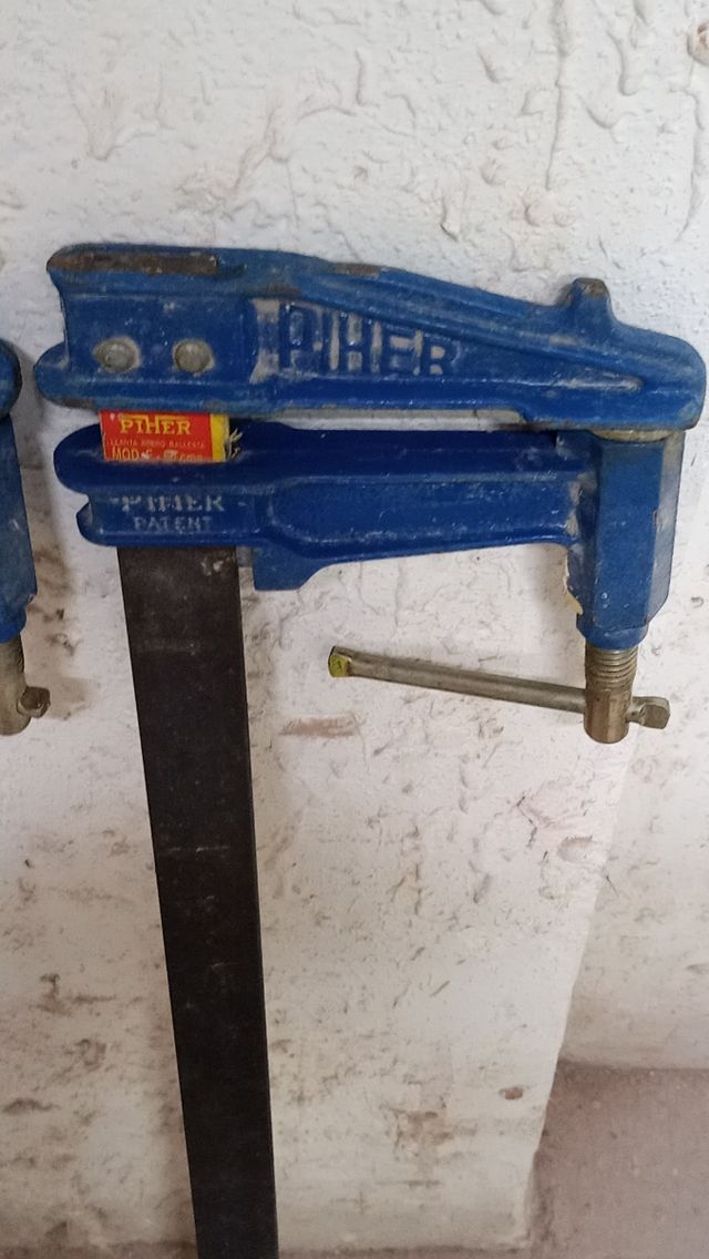 2 Sargentos Carpintero Piher 60x12