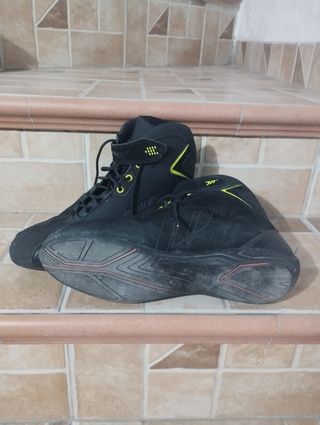 Se vende botas de moto en perfecto estado, 