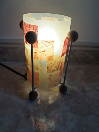 Lámpara de mesa