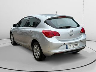 Opel Astra Selective