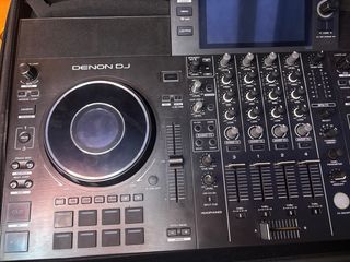 Denon SC Live 4 - Mesa de Mezclas