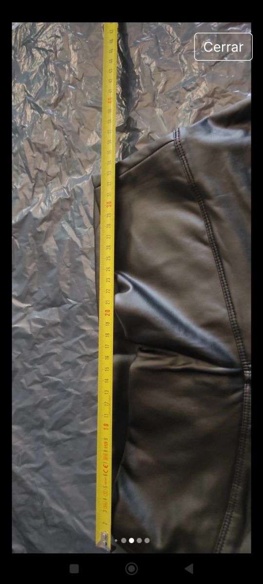 Leggings efecto piel negros