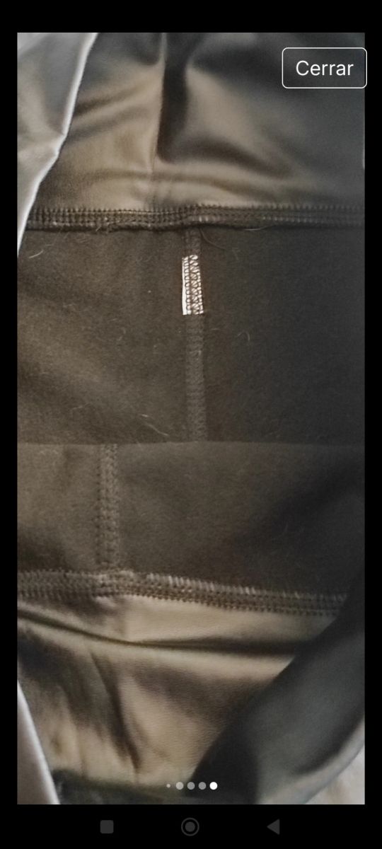 Leggings efecto piel negros