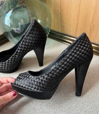 Zapatos fiesta negros tacón + clutch