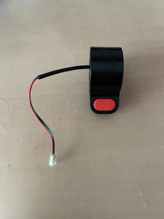 Acelerador Xiaomi: Patinete eléctrico