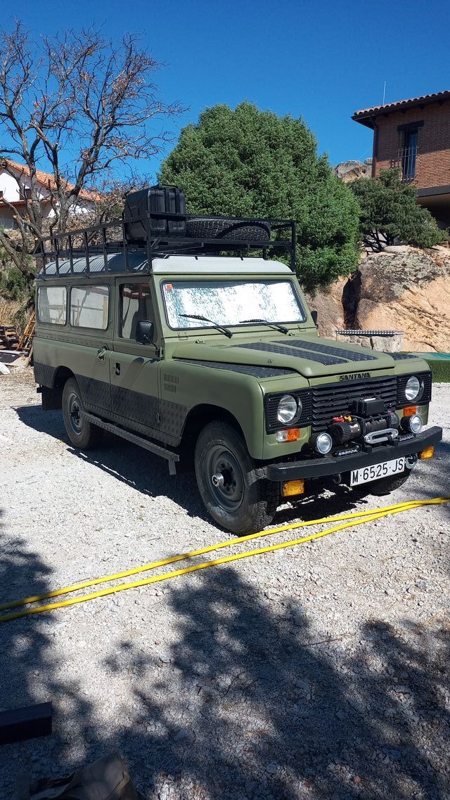 Land Rover Defender 1989