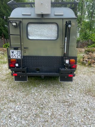 Land Rover Defender 1989