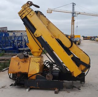 GRUA PLUMA EFFER 24000