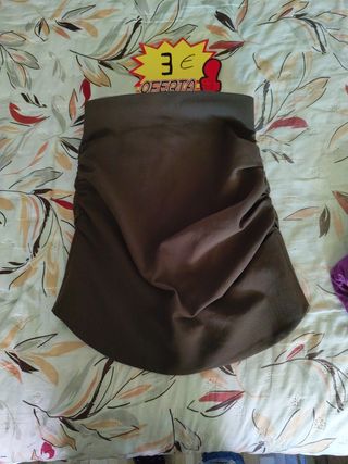 Falda tubo verde oliva - 3€