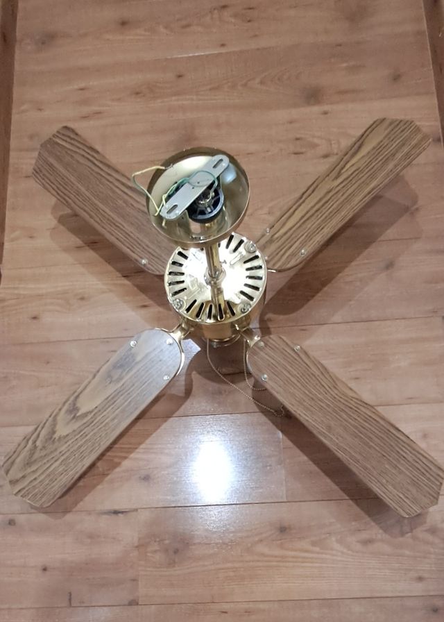 Lampara ventilador de 4 aspas