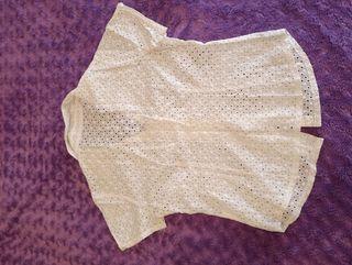 Blusa blanca bordada