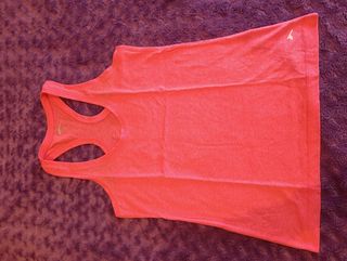 5 Camisetas Bershka, Stradivarius, Zara