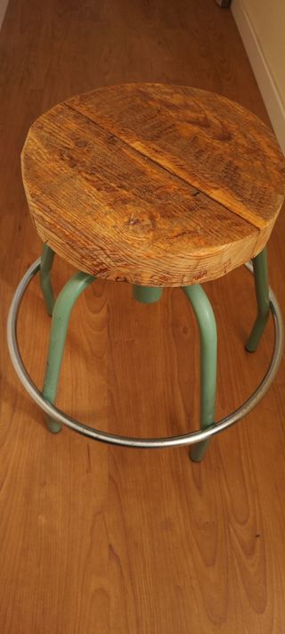 Taburete rustico