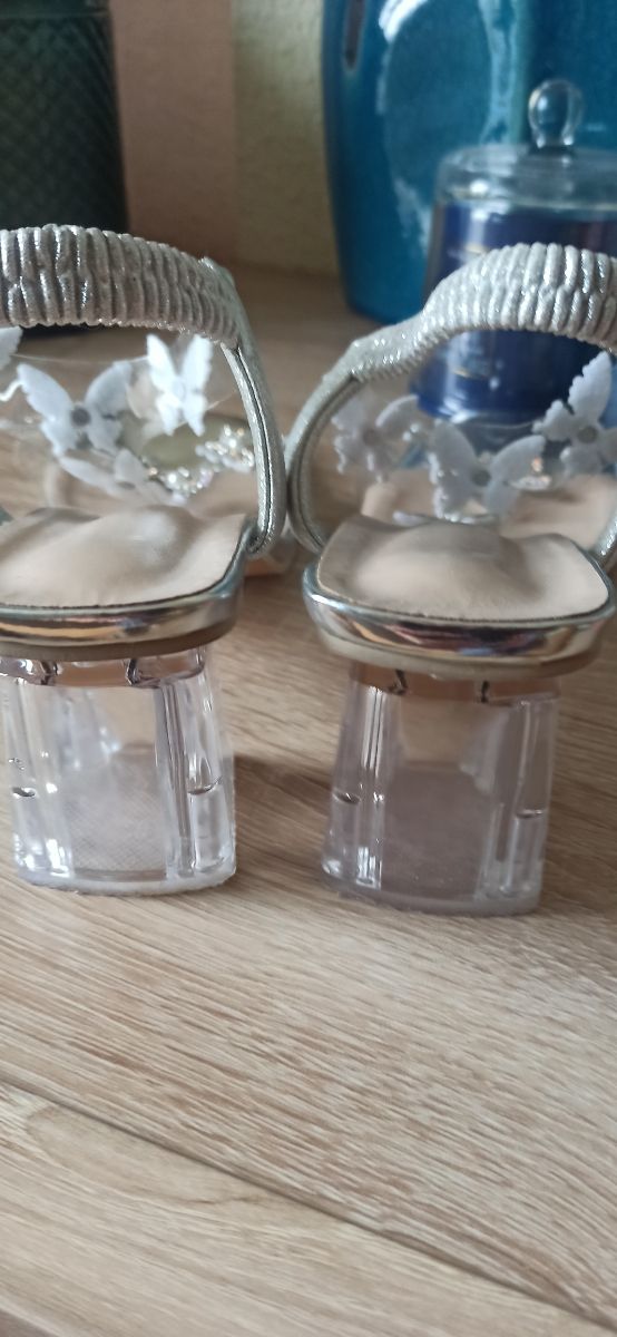 Sandalias Plataforma Mariposas